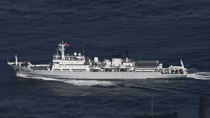 日本指解放军测量舰侵入领海，行经鹿儿岛县附近。