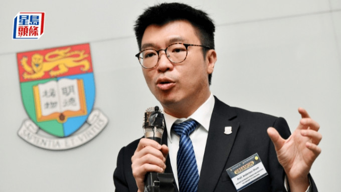 港大协理副校长岑浩璋，10月出任城大副校长。