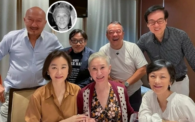林青霞分享与施南生、张艾嘉、麦嘉、泰迪罗宾、曾志伟和黄百鸣聚餐纪念石天的合照。