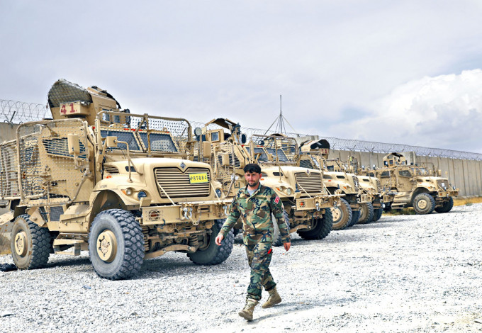 美國完成從阿富汗撤軍，阿富汗形成真空。