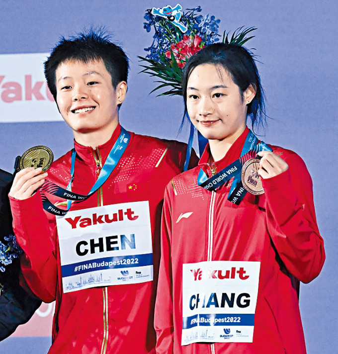 陳藝文（左）輕鬆奪金，實現夢之隊女子3米板世錦賽十一連冠。