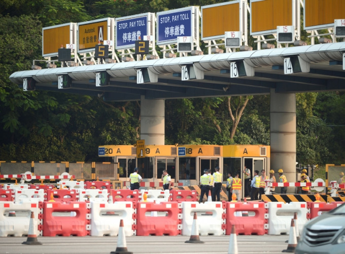 豁免青嶼幹線收費將令政府每年損失6.4億元。資料圖片