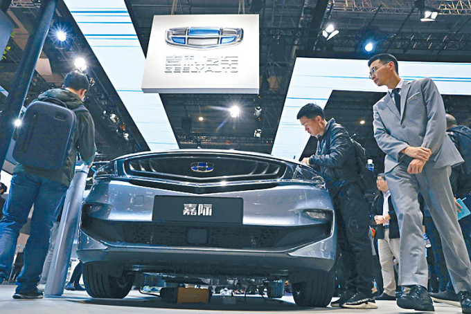 吉利汽車認購雷諾韓國34%股權，代價約13.76億元人民幣。