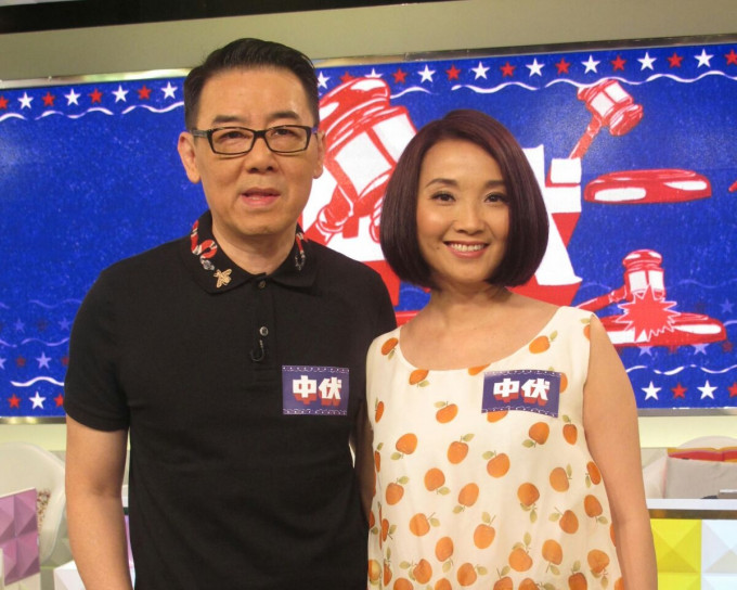 王书麒、许秋怡录影节目《中伏》。