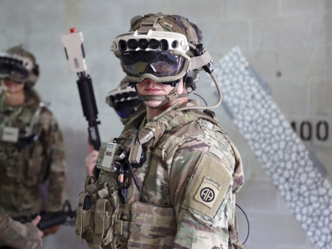 有关装置可以让美军士兵获悉周遭情况。AP图片