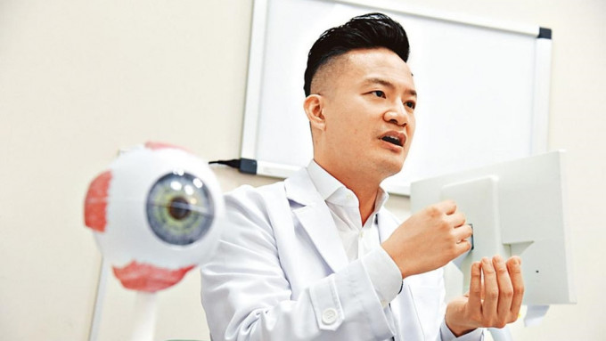 中大医学院眼科及视觉科学副教授庄金隆表示，接种疫苗有效预防新冠后眼部病症。