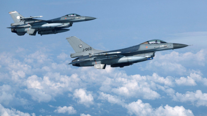 有传美国正与越南谈判一宗武器交易，可能会对越南出售F-16战机。路透社