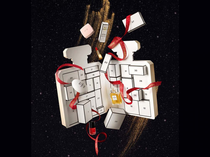 Chanel今年推出的聖誕倒數月曆。互聯網圖片
