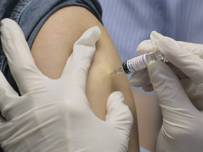 衞生署公布7月的香港新冠疫苗的安全监察报告。资料图片