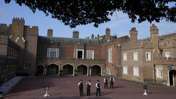 查理斯三世宣布为新皇仪式在圣詹姆士宫举行。路透社图片