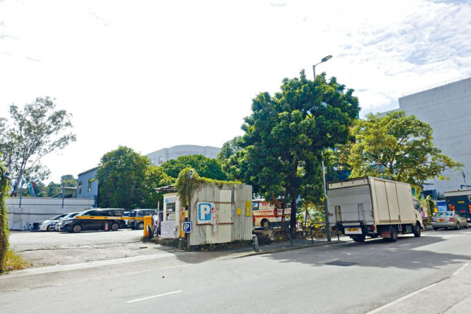 粉嶺安居街工業地昨截標,僅收穫3份標書。