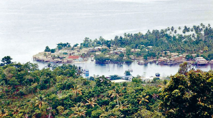 所罗门群岛马莱塔省首府奥基。