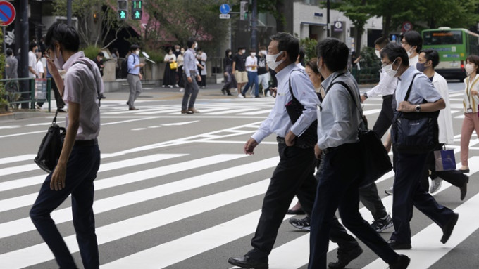 東京今日新增確診數字放緩。AP圖片