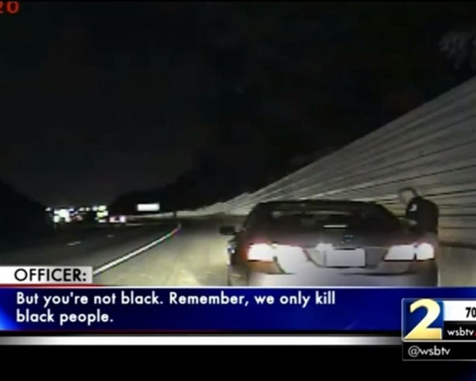 警員向女子表示：「但你不是黑人，我們只殺黑人！」網上圖片