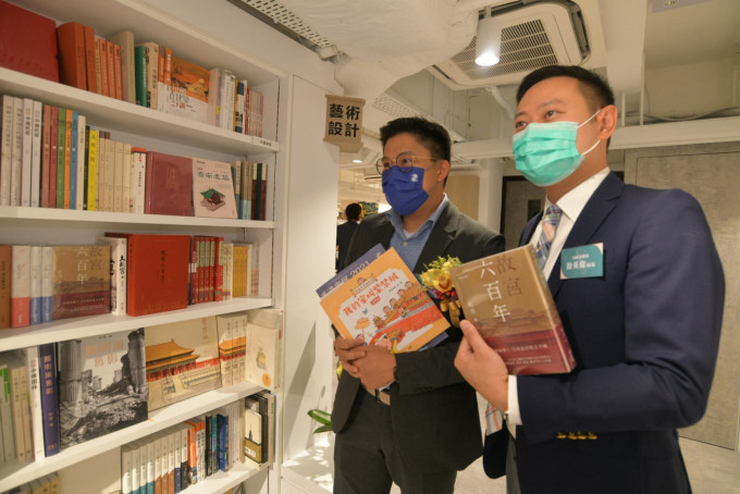 徐英伟出席商务印书馆尖沙嘴图书中心「相聚尖沙咀阅读共精彩」开幕典礼。