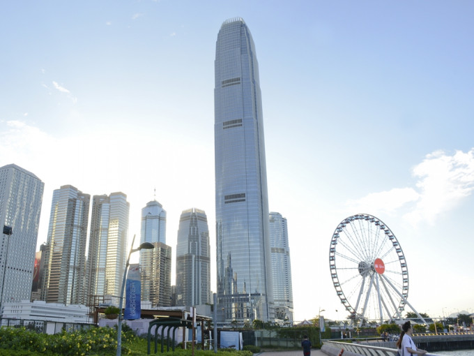 港府发言人指，香港在财政稳健、营商自由、贸易自由和金融自由方面一向保持优势。资料图片
