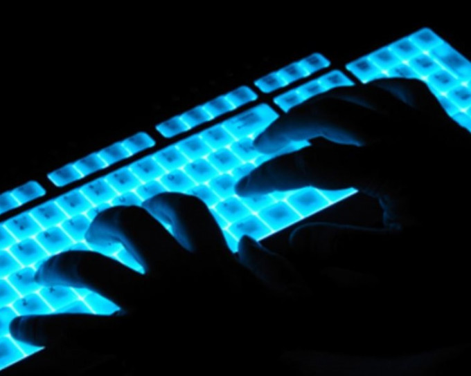国土安全部早于去年已向相关州份发出黑客图入侵的警告。AP