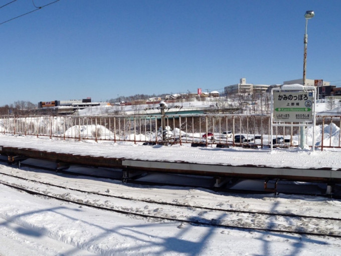 北海道稚內市較去年提早了最少兩星期降雪，亦較正常初雪的日子早了兩天。網圖