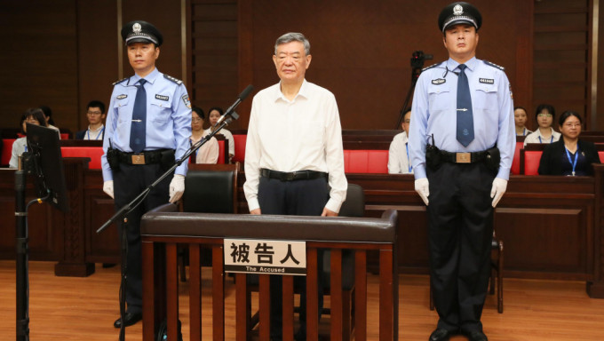 陝西省原副省長、人大常委會原副主任李金柱一審被控受賄超4.32億元