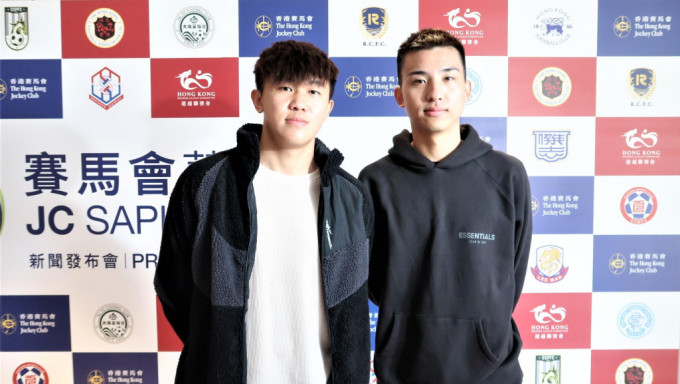 陳俊樂（左）與李毅凱兩位前最佳青年球員如今俱效力中超隊伍。陸永鴻攝