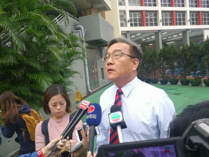 培正中学副校长郑景亮表示，暂不会就声明以外有任何进一步回应。