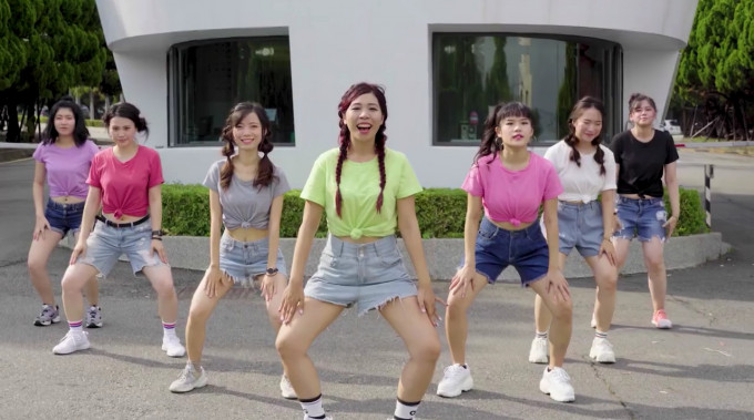 台湾劳动部扮女团拍宣传片，网民负评如潮。 影片截图