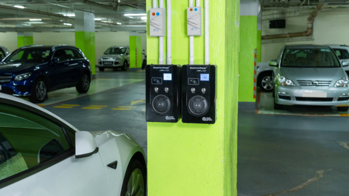 ●电动车普及，用家对具备充电设施的车位需求将与日俱增。(图：Smartcharge)