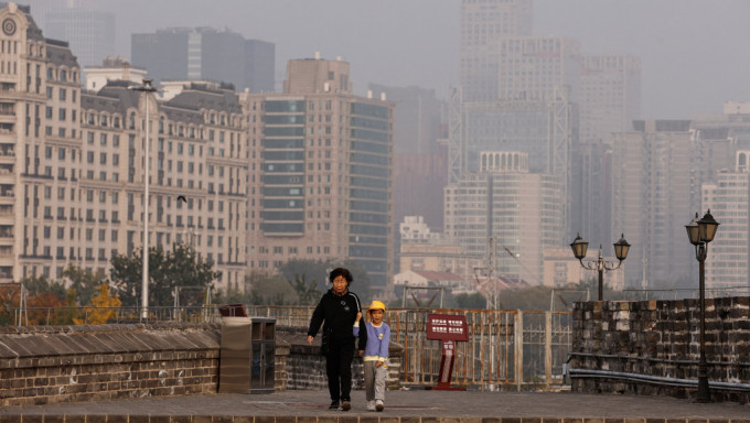 北京發出了重污染天氣警報。 路透社