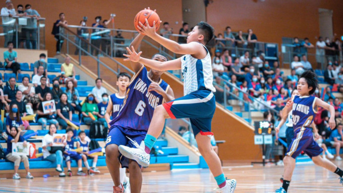 學界小學區際籃球總決賽的氣氛，不比甲一賽事遜色。香港培正小學Facebook圖片