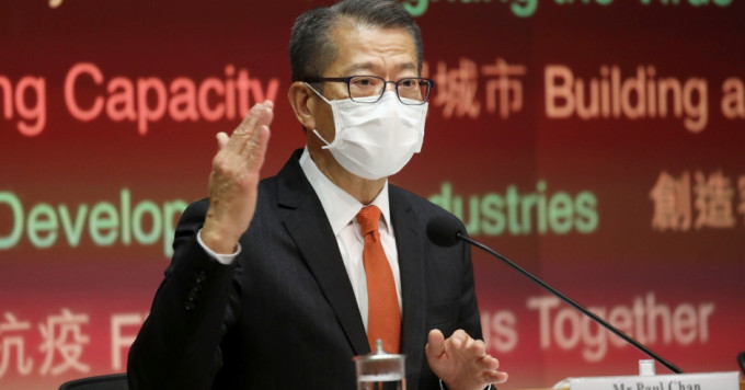 陳茂波指期望兩個多月內遏止疫情。資料圖片