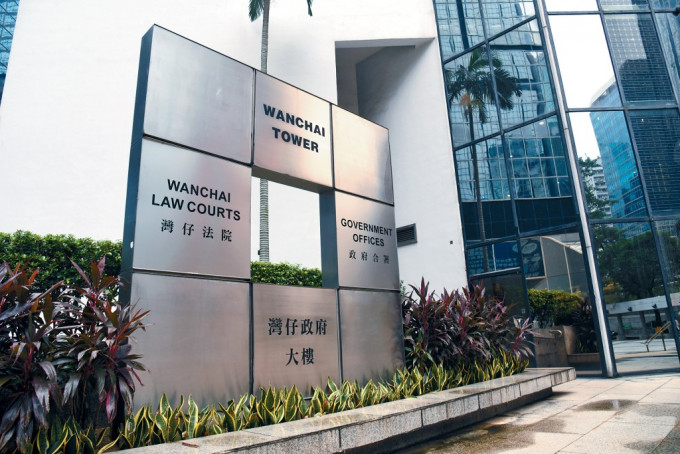 案中22歲女主腦於區域法院接受判刑。