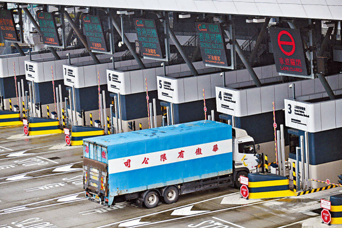 本港跨境貨運已實行「點對點」作業，大致便捷。