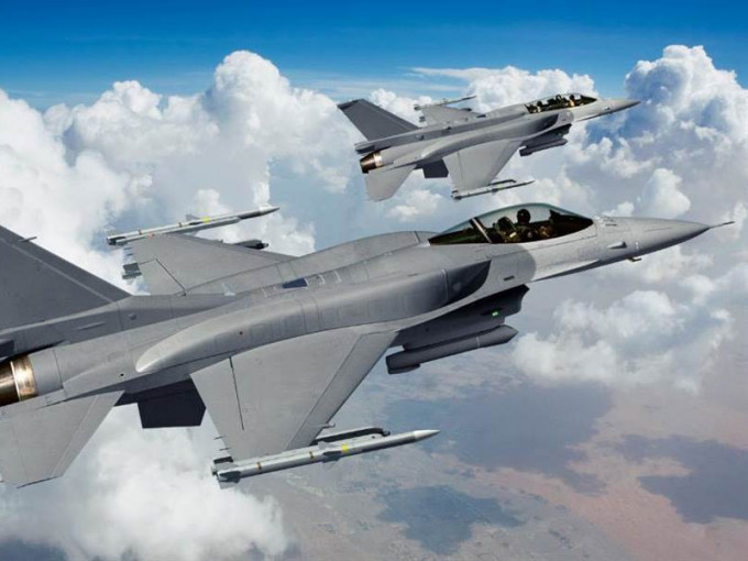 特朗普证实，已经批准售台F-16战机。（网图）