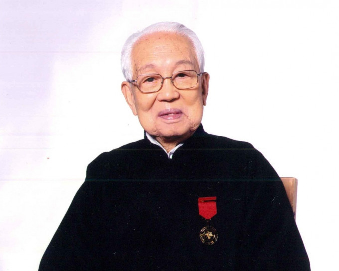 著名堪舆学法专家蔡伯励凌晨在香港养和医院辞世，享年96歳。