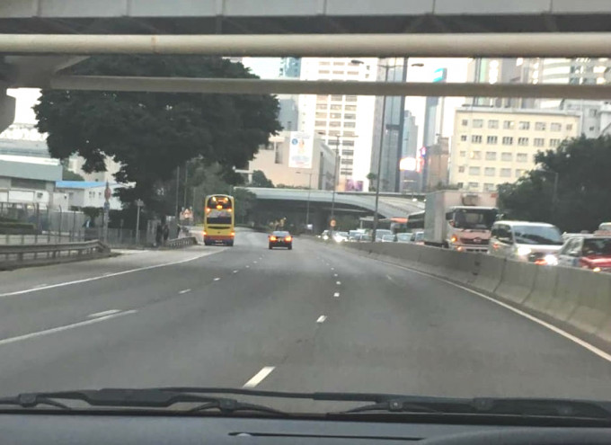 告士打道东行畅通无阻挤塞。‎香港突发事故报料区Karen Chu图片