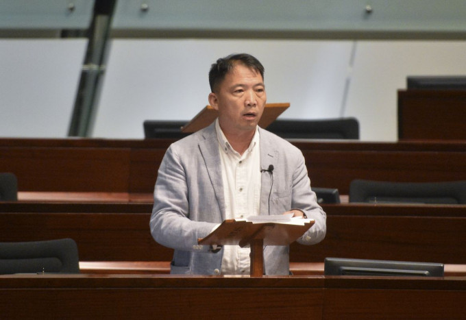 胡志伟表示怀疑，政府没有详细了解两电的土地资产。资料图片