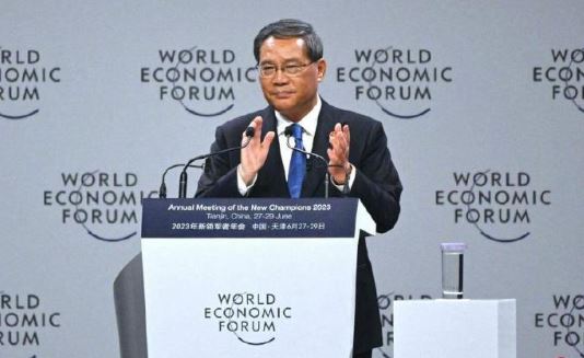 李强27日出席瑞士达沃斯的世界经济论坛，并发表讲话。