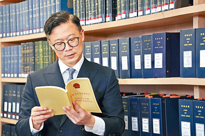 張國鈞認為司長及副司長，可以大律師和律師角度做好分析和工作，正如推廣法治教育。