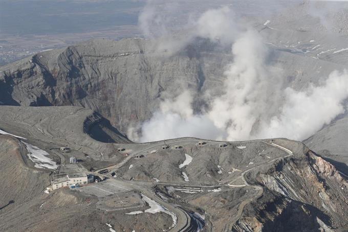 阿蘇火山再次爆發。