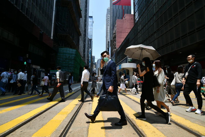 香港失業率急升。