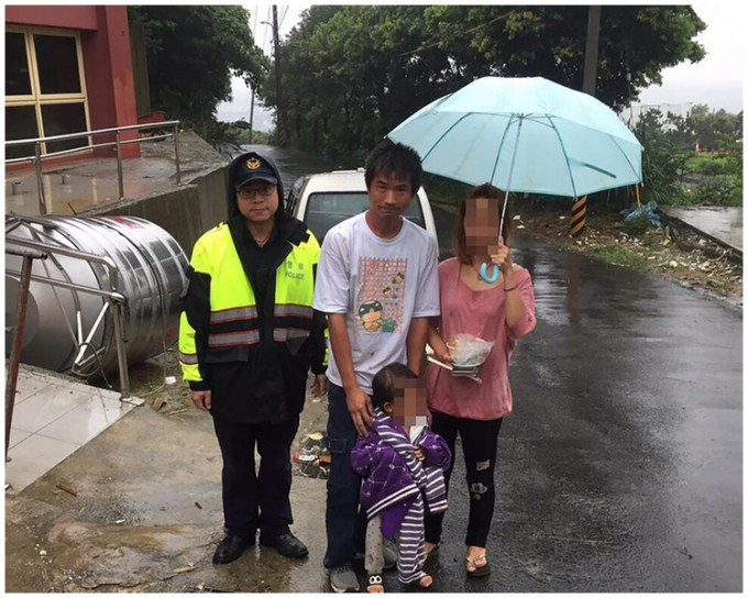 女童幸遇善心人安全回家。網圖