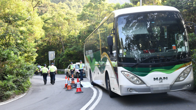 大屿山夺命车祸｜警方指羗山道坡陡弯多路窄 吁单车手量力而为