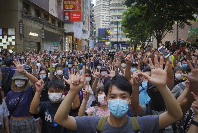 7月1日香港出現反對《國安法》示威。AP資料圖片