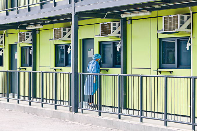 竹篙灣檢疫中心本月底可開放，提供八百個單位供外傭檢疫。
