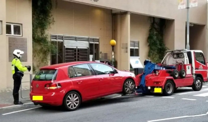 警方打击违例泊车。资料图片