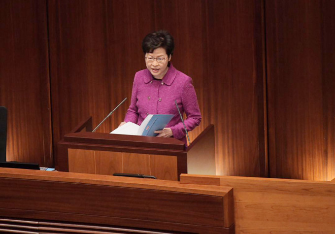 林鄭月娥強調，完善選舉制度將有助撥亂反正。