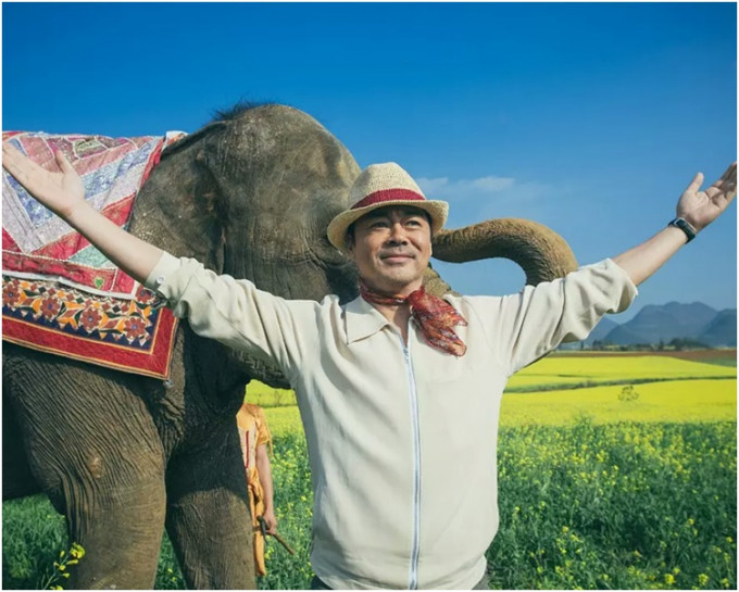 《我的寵物是大象》由劉青雲主演。網圖