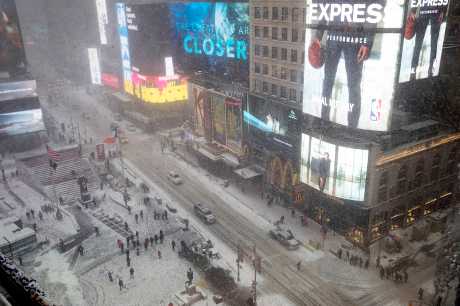 暴風雪侵襲大紐約地區。AP