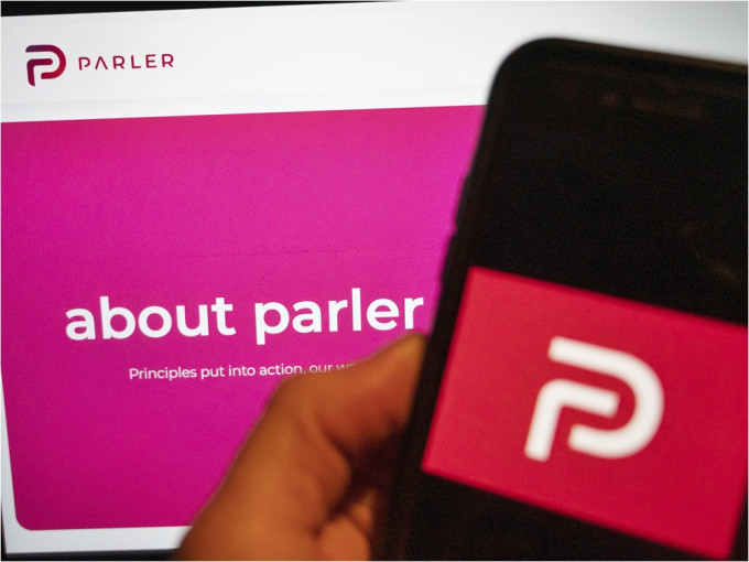 社交平台Parler被亞馬遜網絡服務公司封殺。AP資料圖片