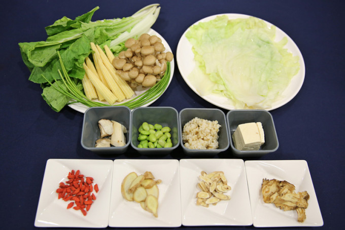 台湾花莲慈济医院营养科推出低热量健康食谱「当归生姜养生汤」，吃得健康均衡无负担。台湾花莲慈济医院图片